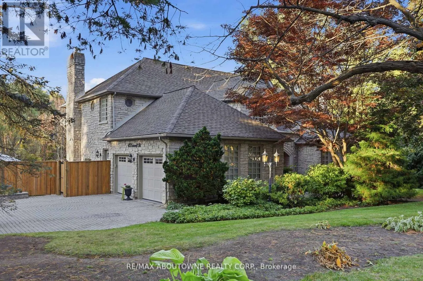 437 CAIRNCROFT ROAD