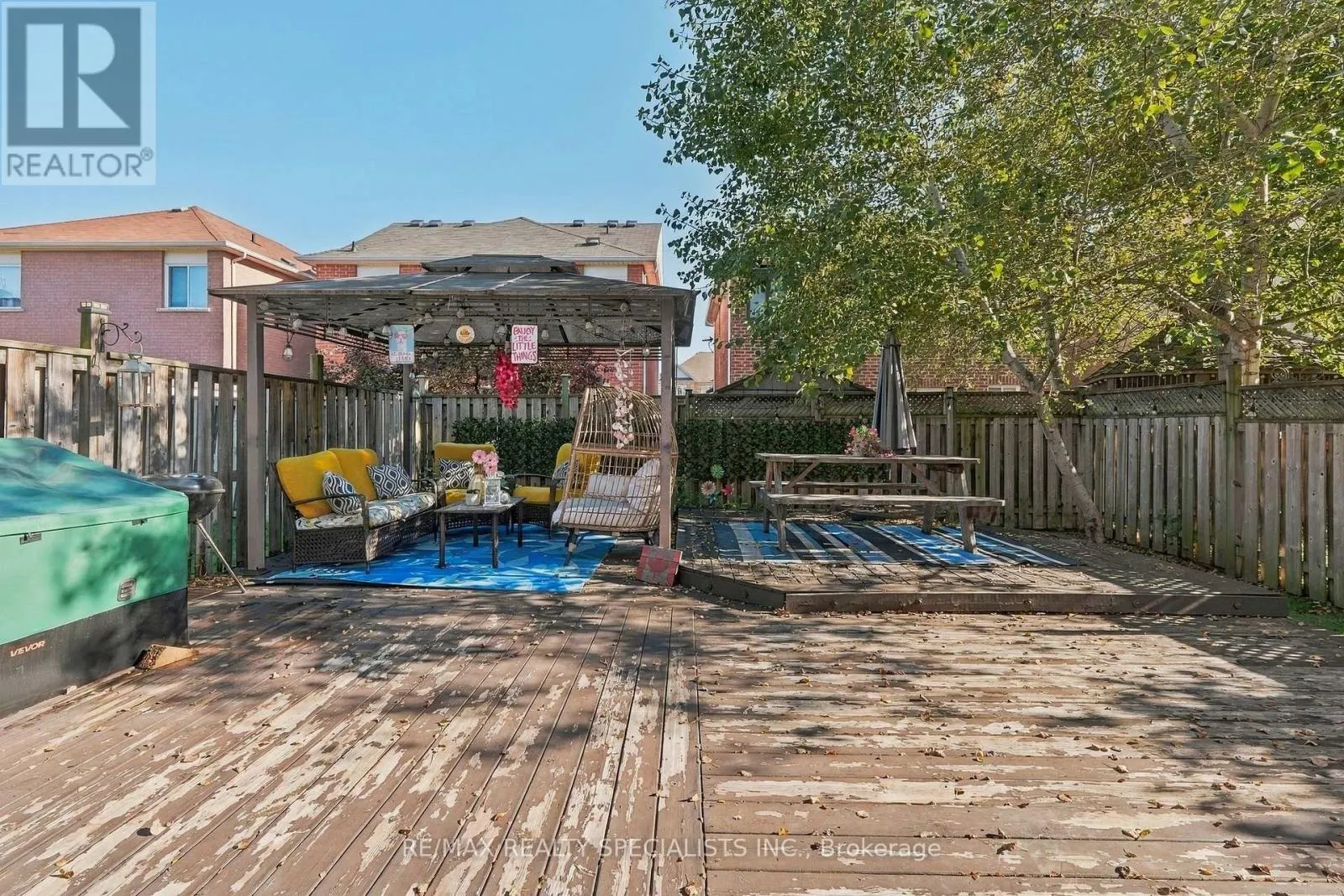 1108 CUMMING BOULEVARD