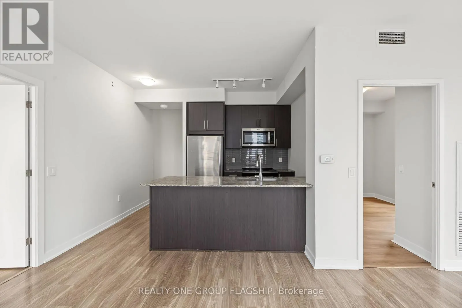 1407 - 4085 PARKSIDE VILLAGE DRIVE