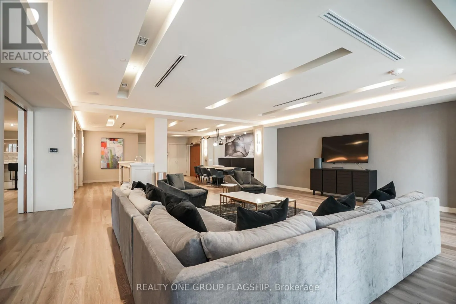 1407 - 4085 PARKSIDE VILLAGE DRIVE