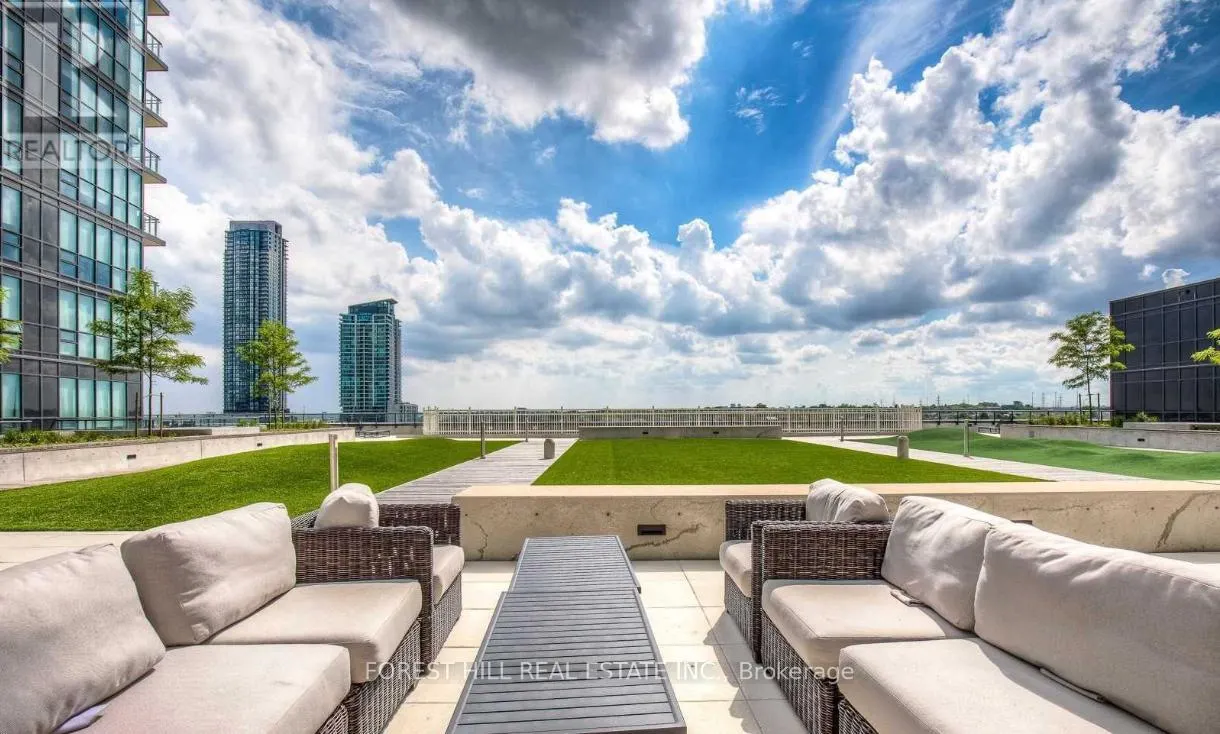 807 - 4011 BRICKSTONE MEWS