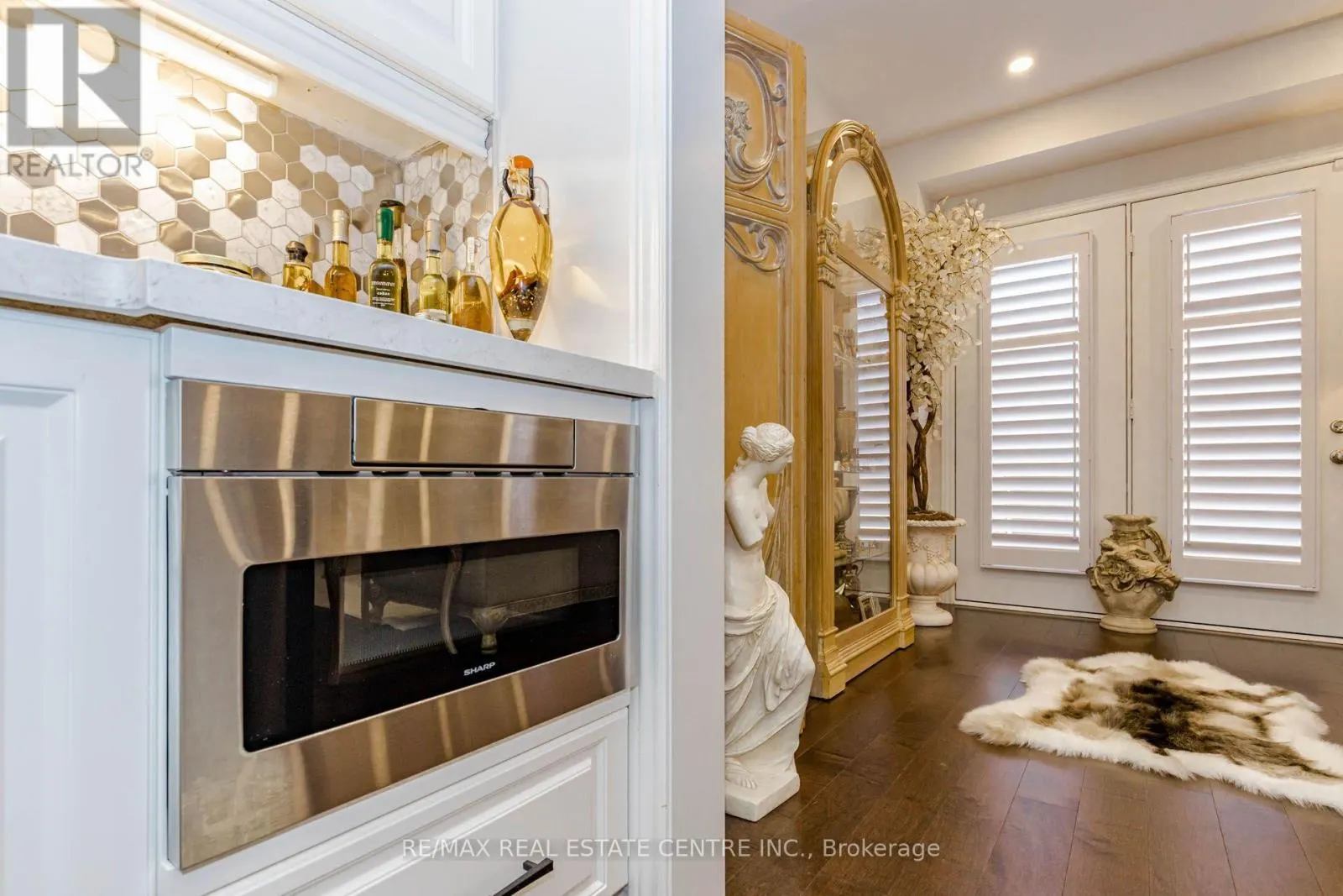 4061 CHANNING CRESCENT