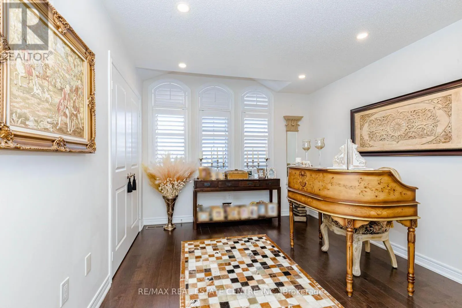 4061 CHANNING CRESCENT