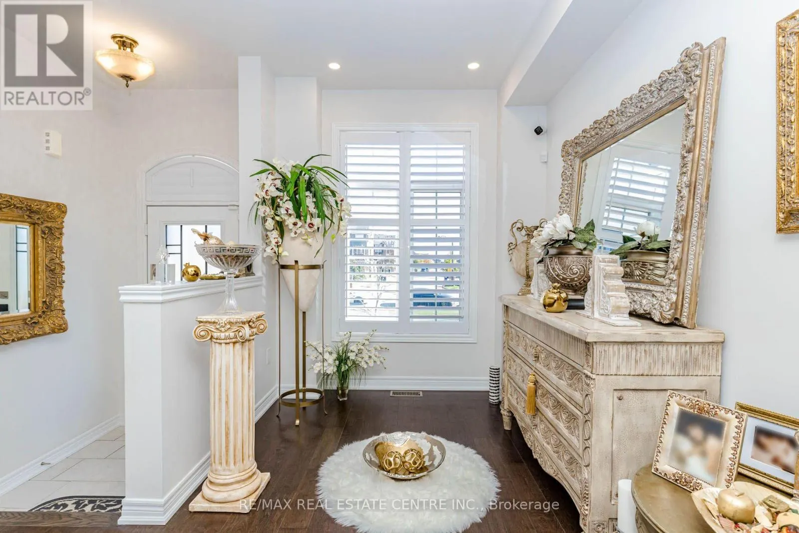 4061 CHANNING CRESCENT