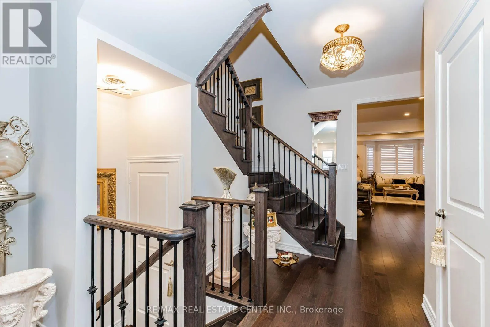 4061 CHANNING CRESCENT