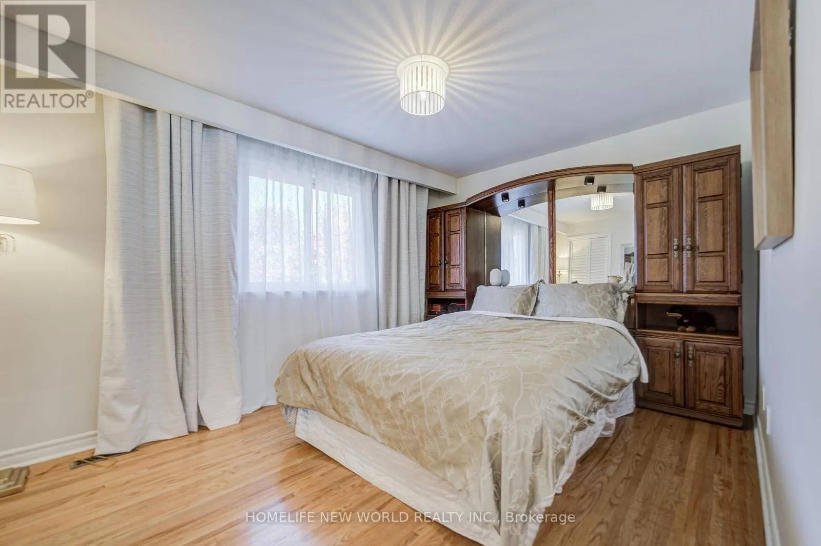 346 MELORES DRIVE