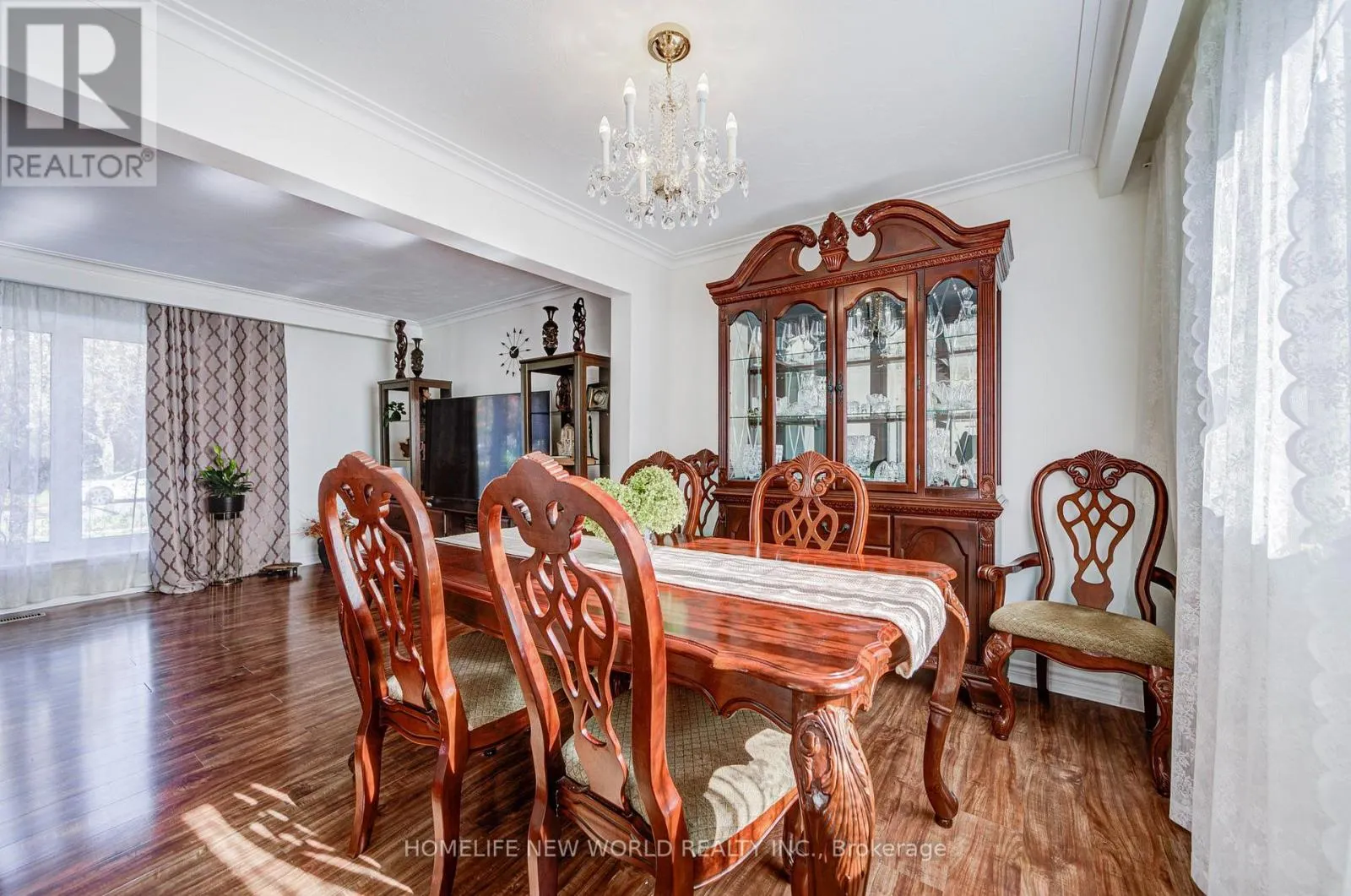 346 MELORES DRIVE