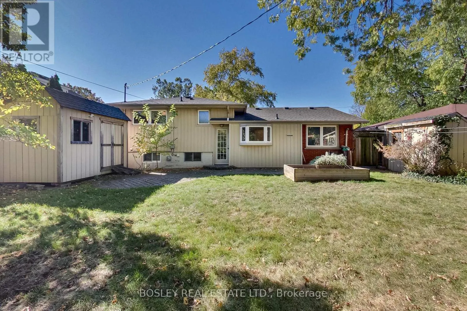 623 THORNWOOD AVENUE