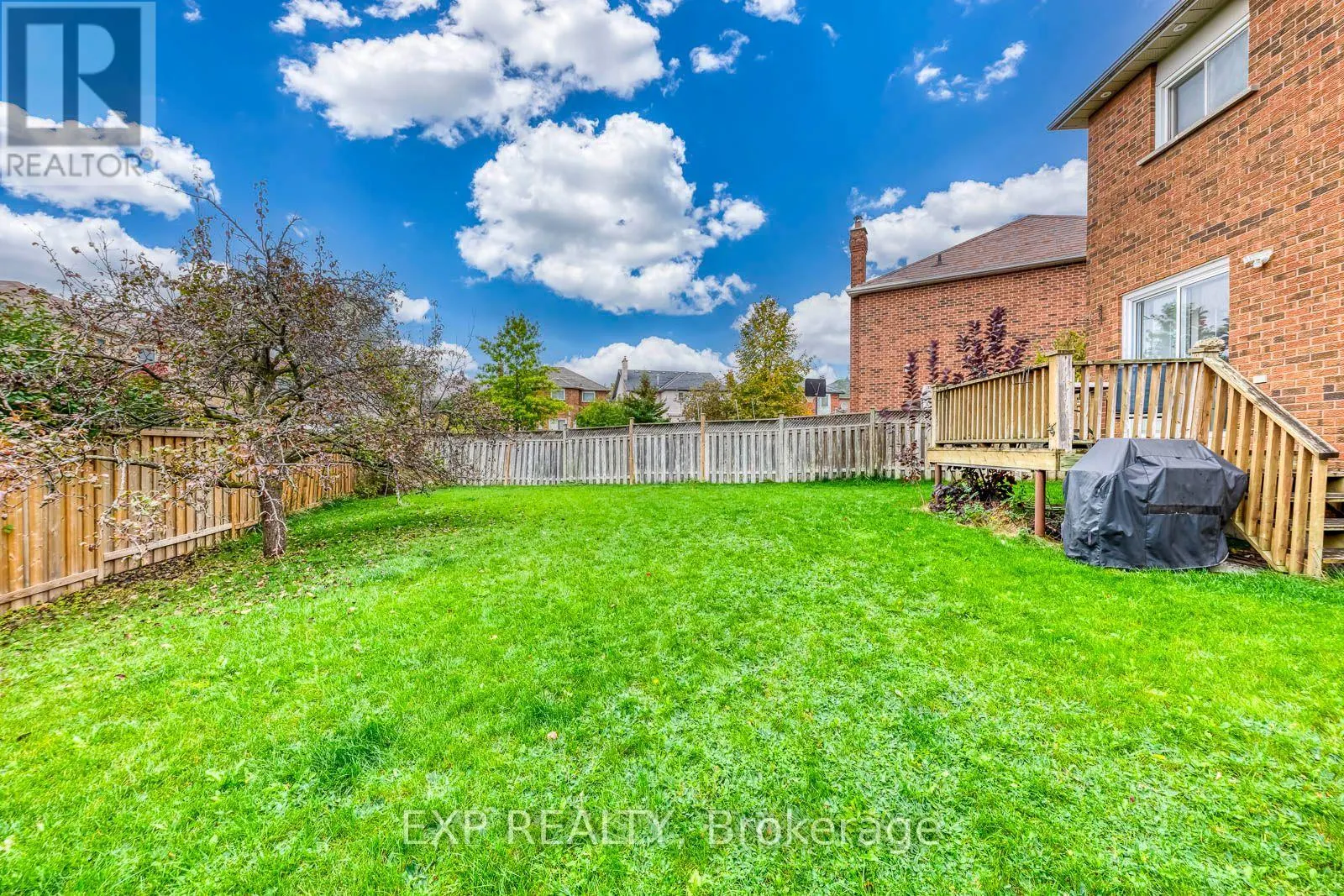 19 HORNED OWL DRIVE