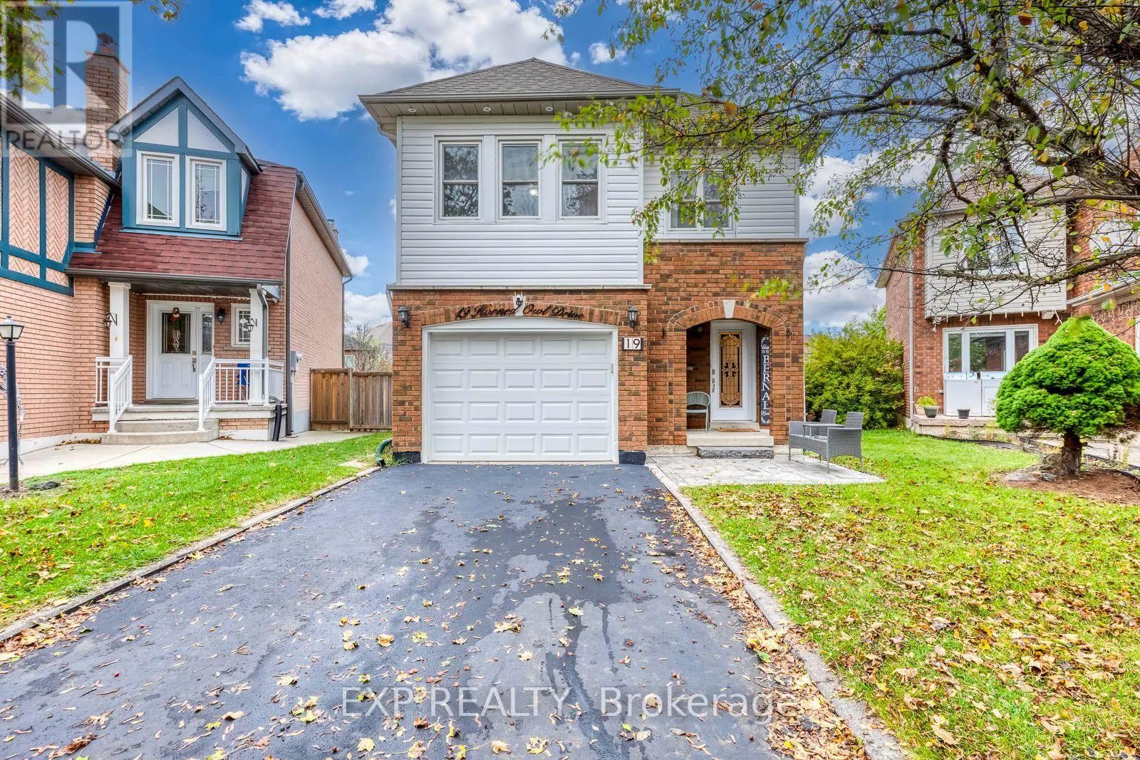 19 HORNED OWL DRIVE