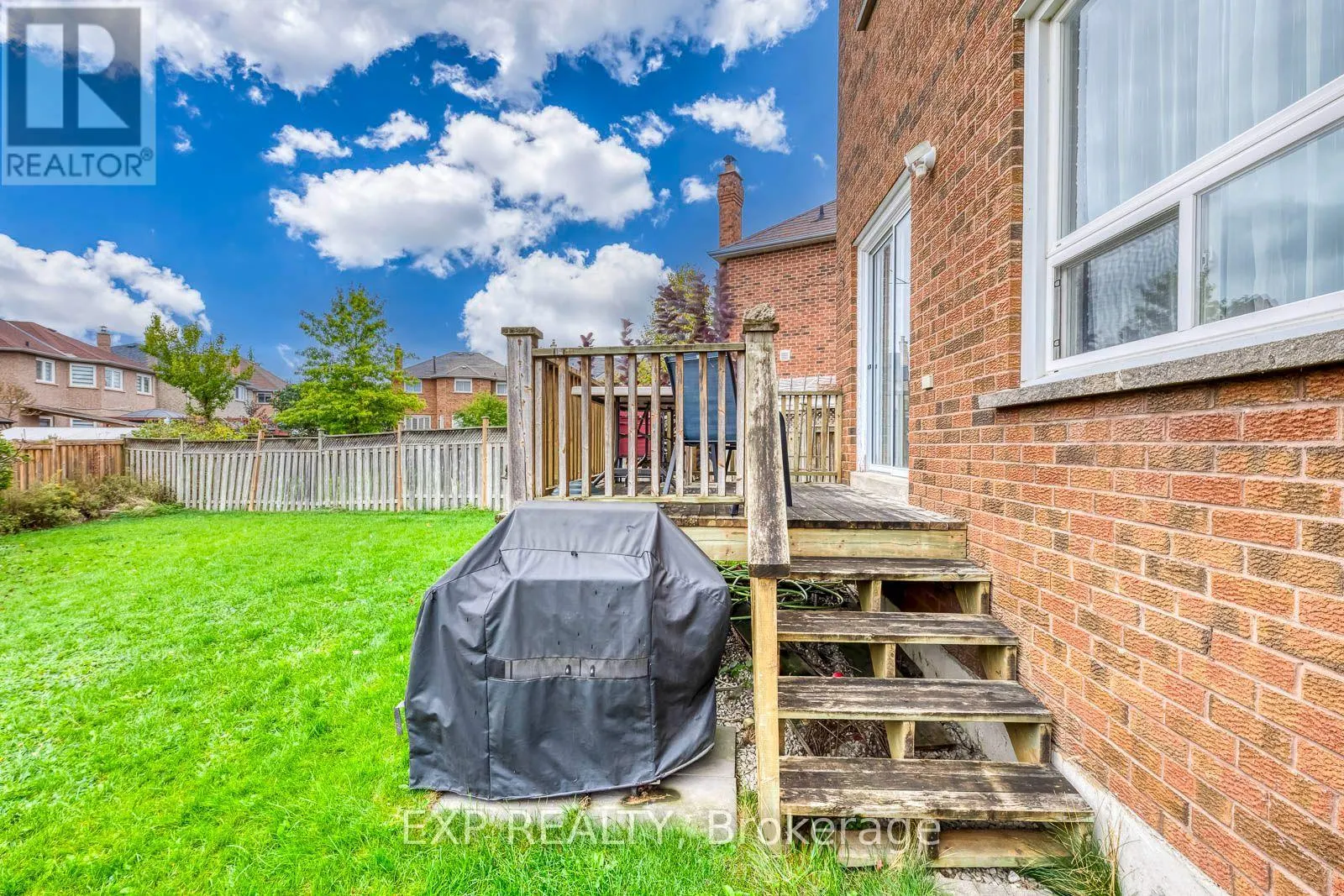 19 HORNED OWL DRIVE