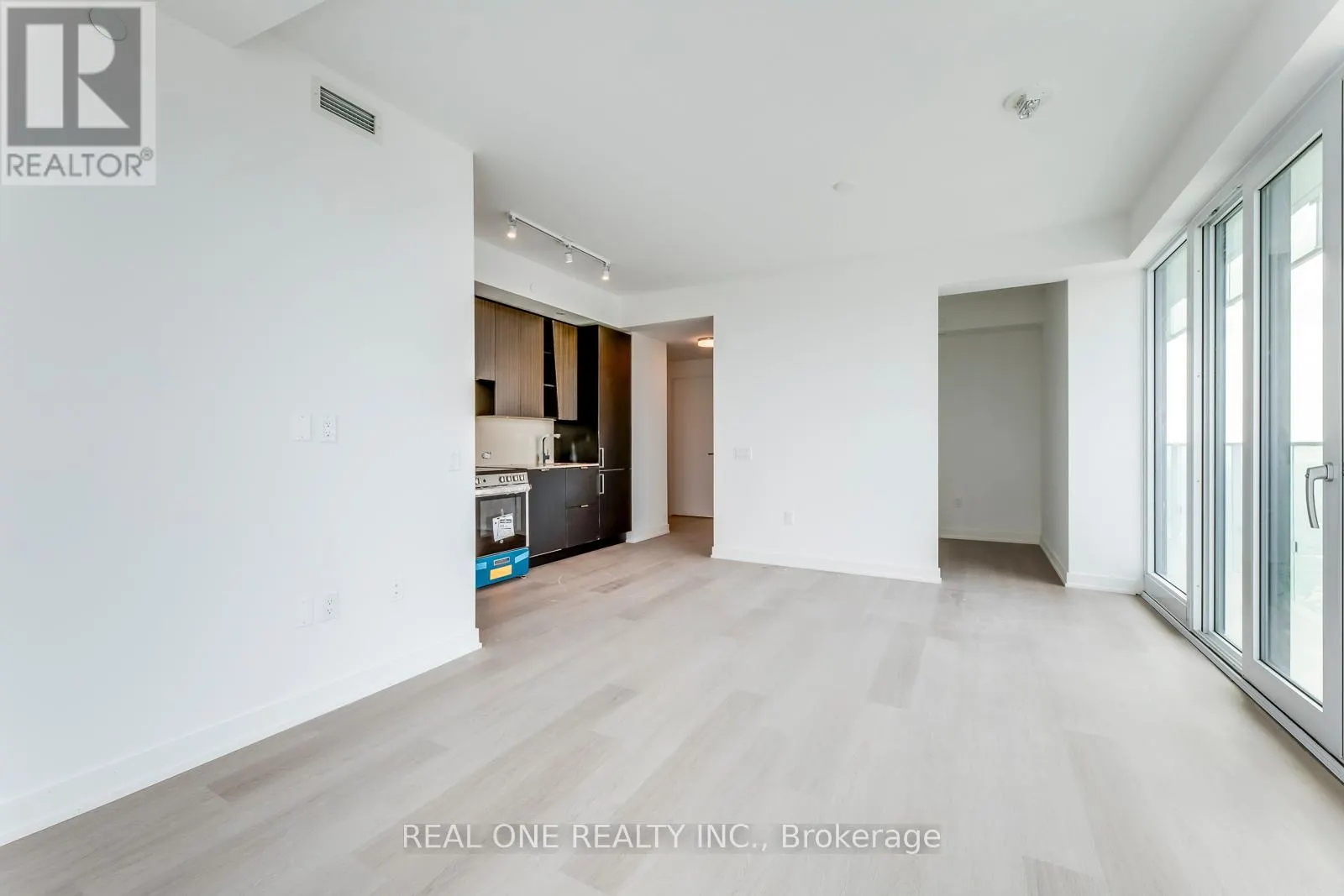 3810 - 3883 QUARTZ ROAD