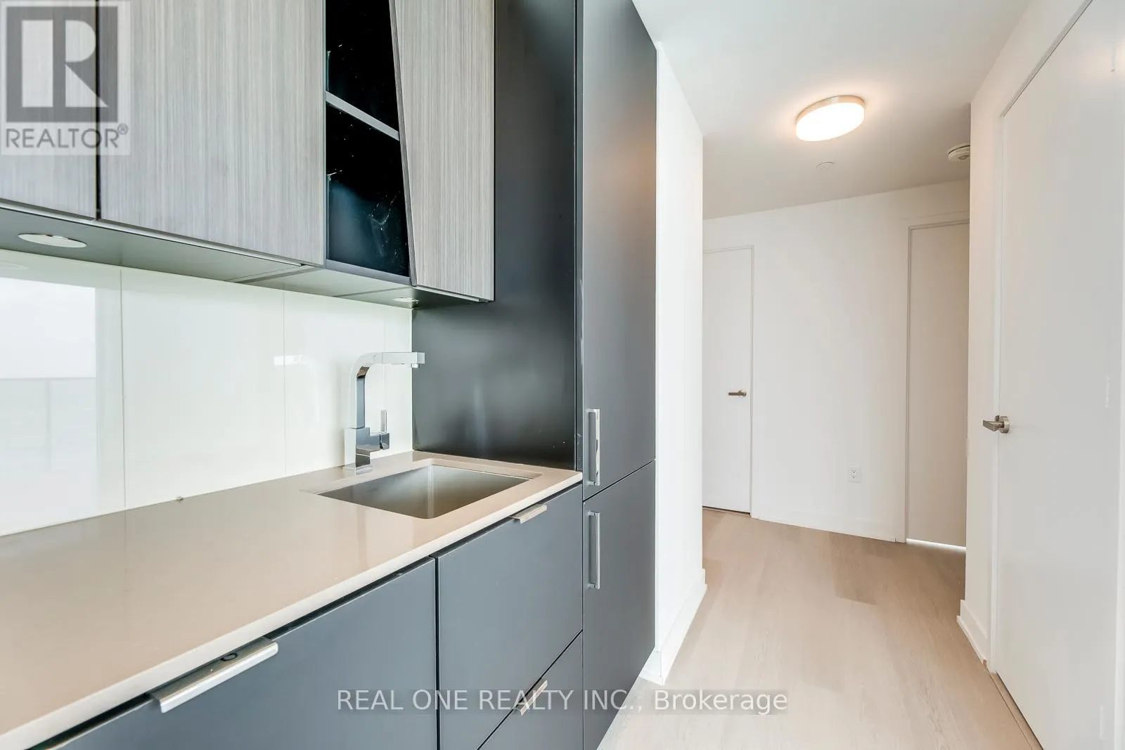 3810 - 3883 QUARTZ ROAD