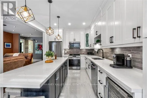 180 LEITERMAN DRIVE