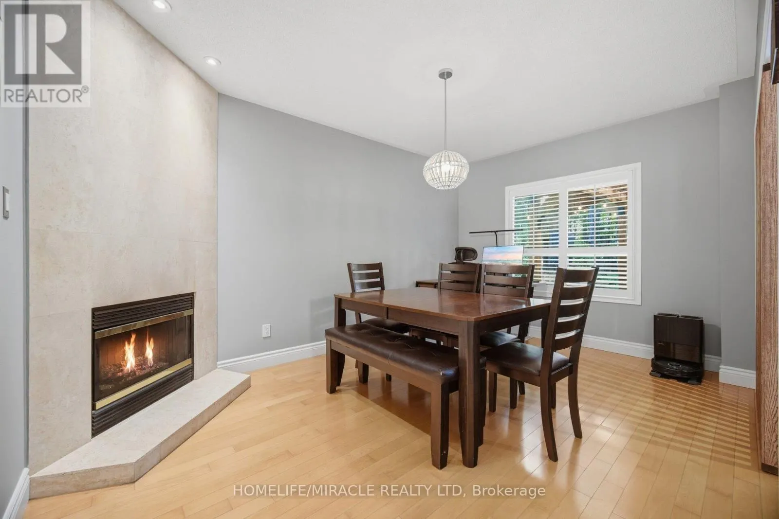 6089 CARRADINE COURT