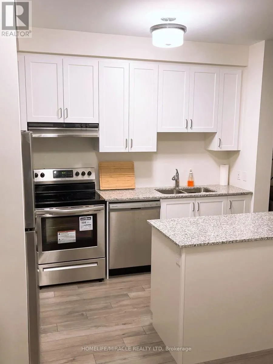 516 - 200 LAGERFELD DRIVE