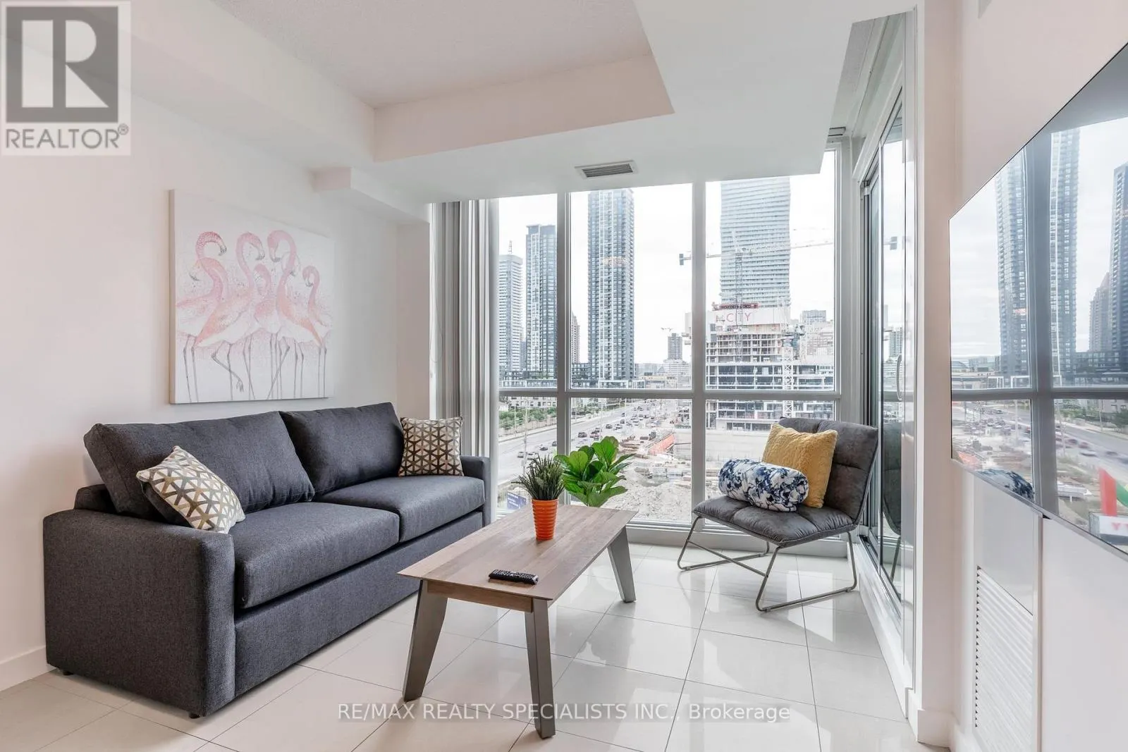 617 - 3985 GRAND PARK DRIVE