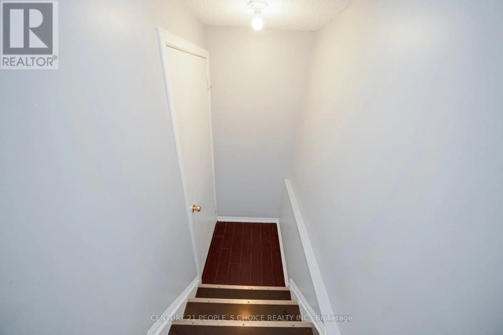 2 CHECKERBERRY CRESCENT