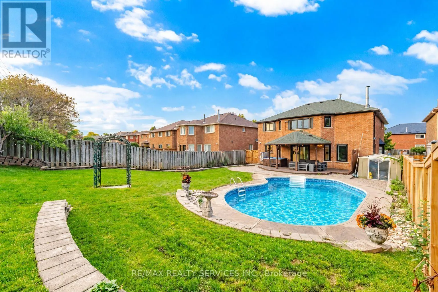 28 CORKETT DRIVE
