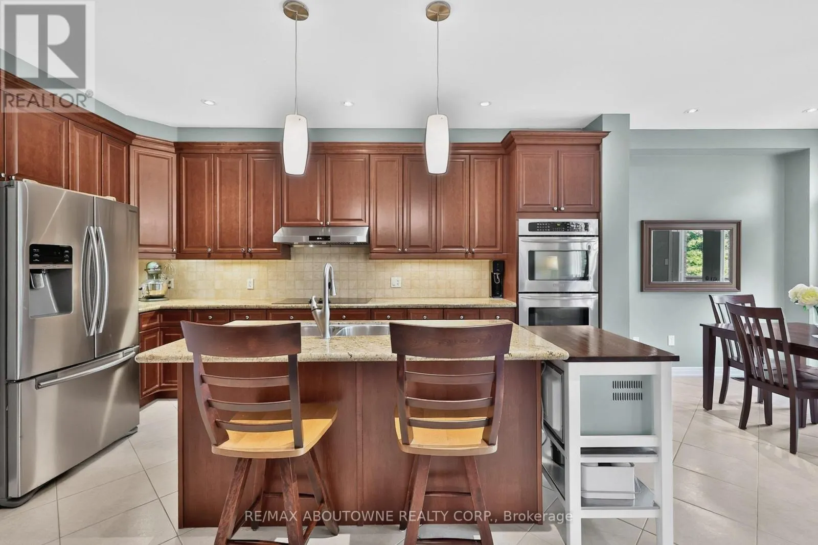 2269 WHITWORTH DRIVE