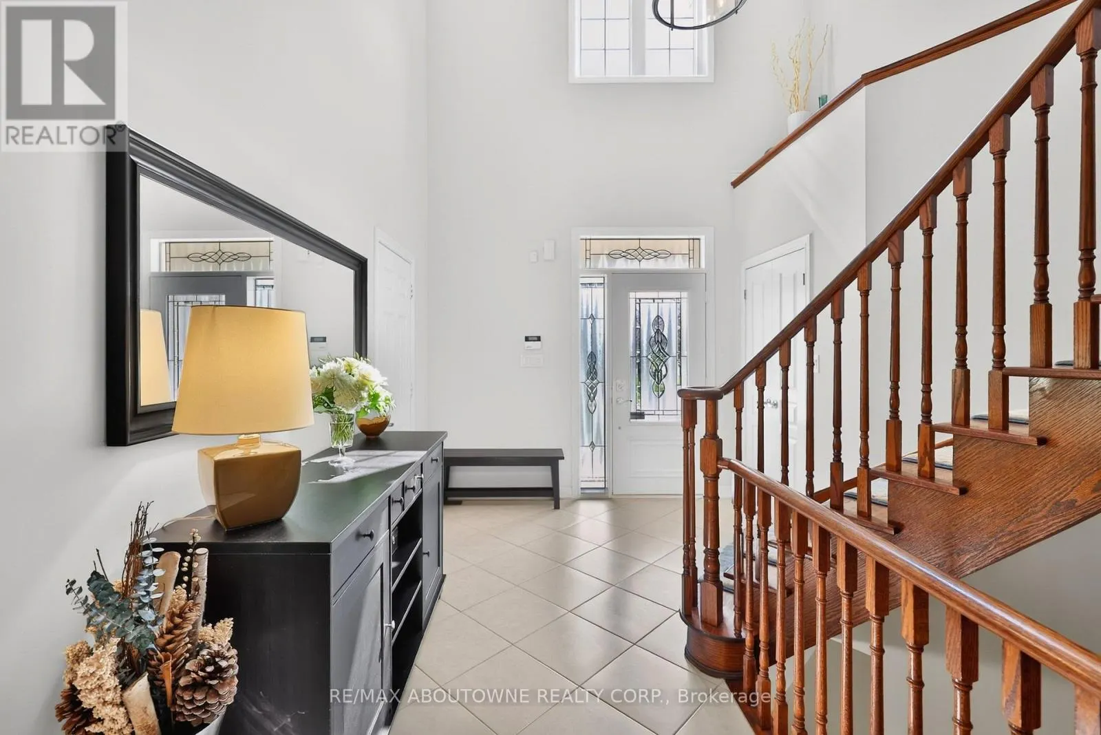 2269 WHITWORTH DRIVE