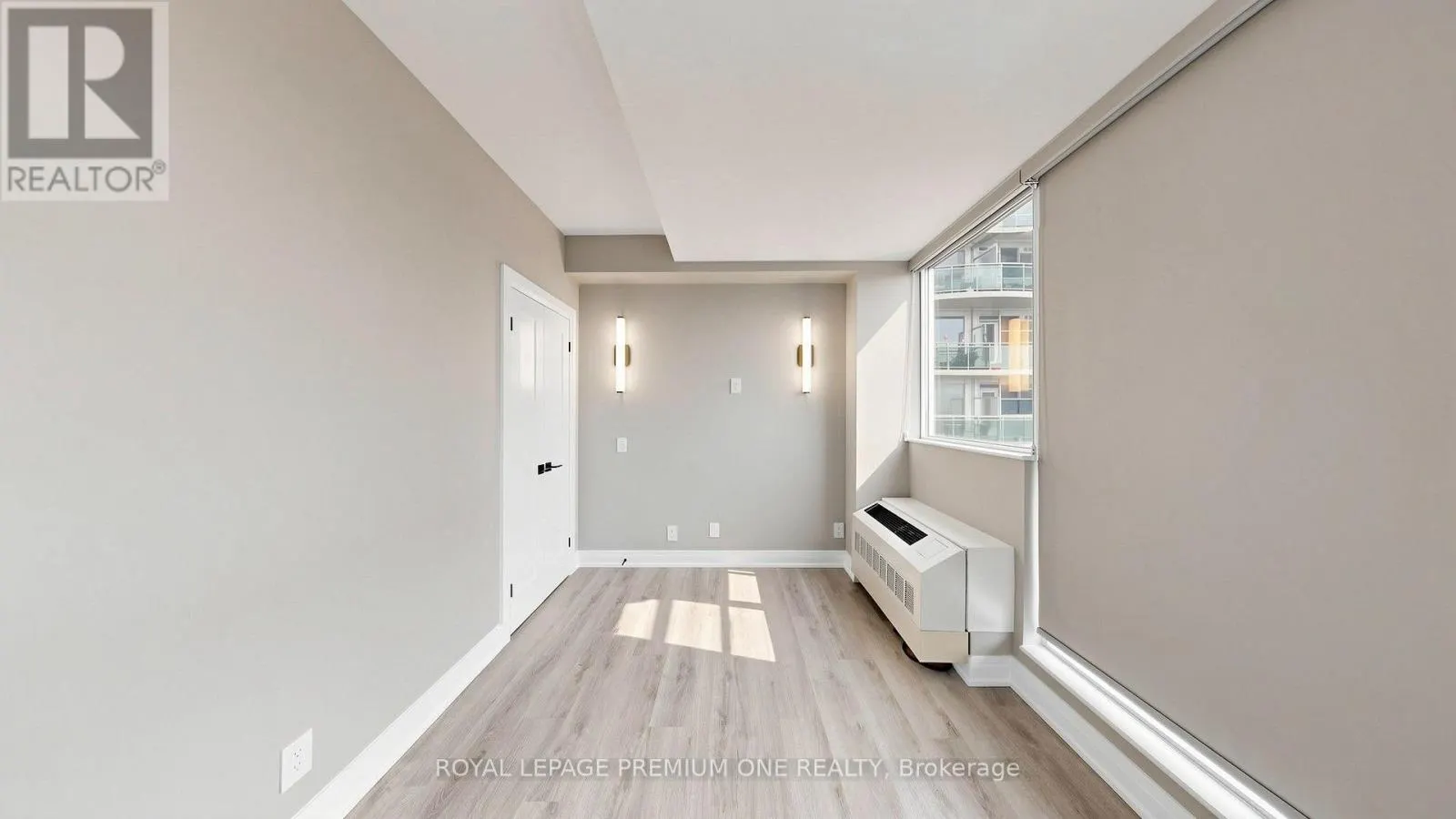 824 - 1600 KEELE STREET