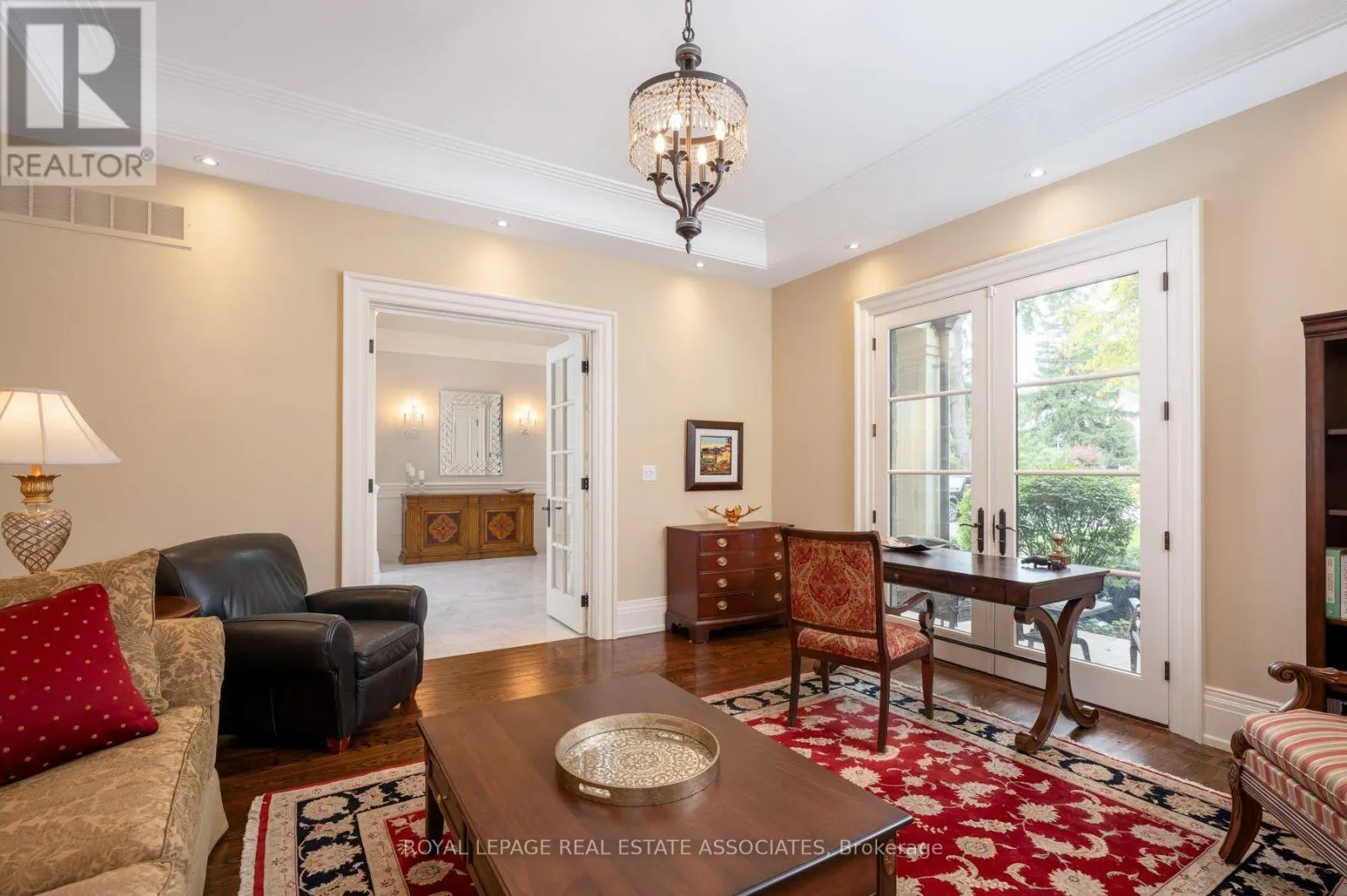 1469 CRESCENT ROAD