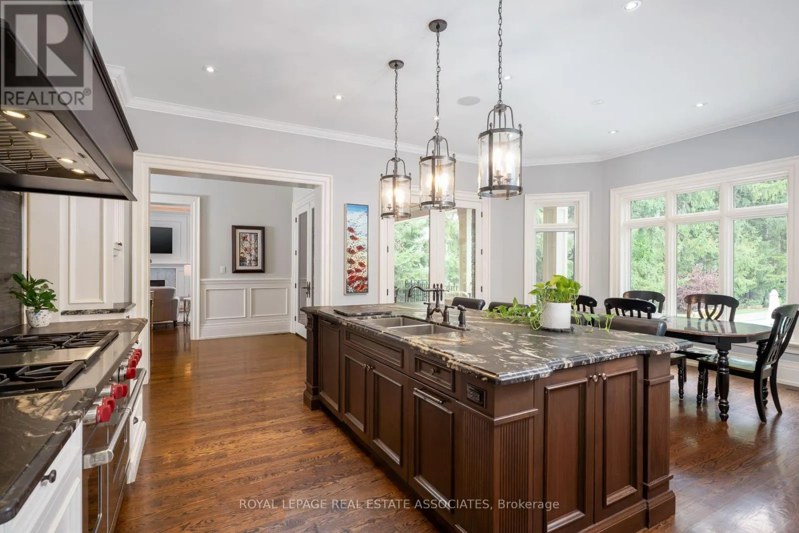 1469 CRESCENT ROAD