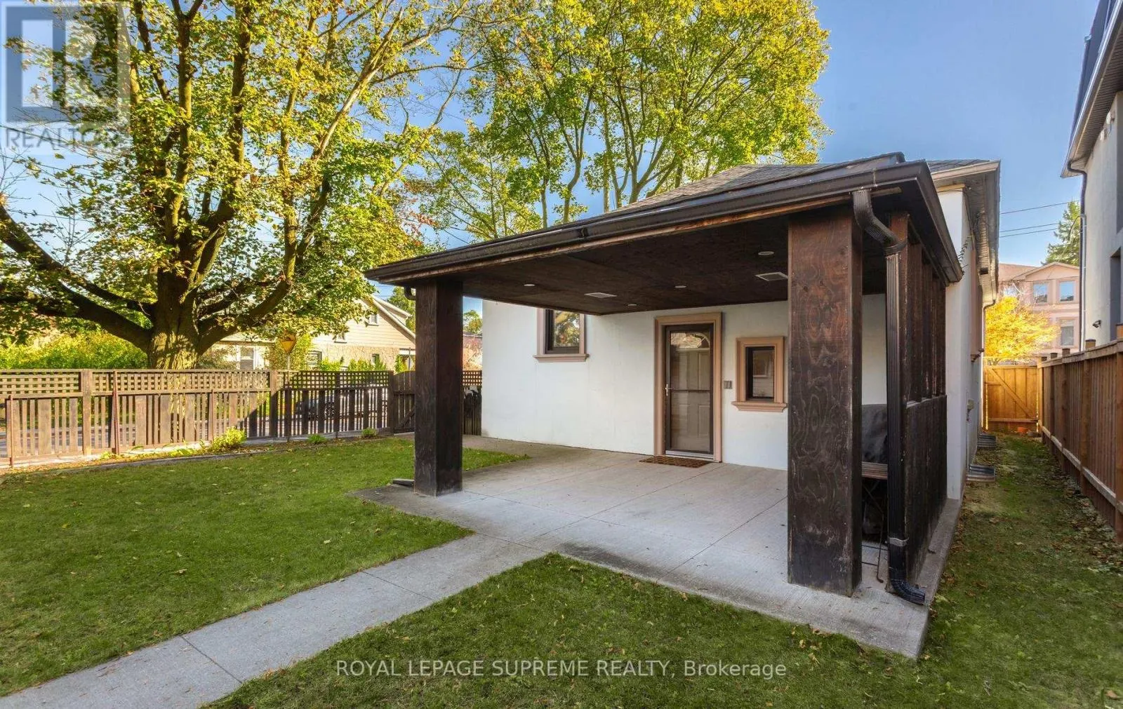 54 EAST DRIVE