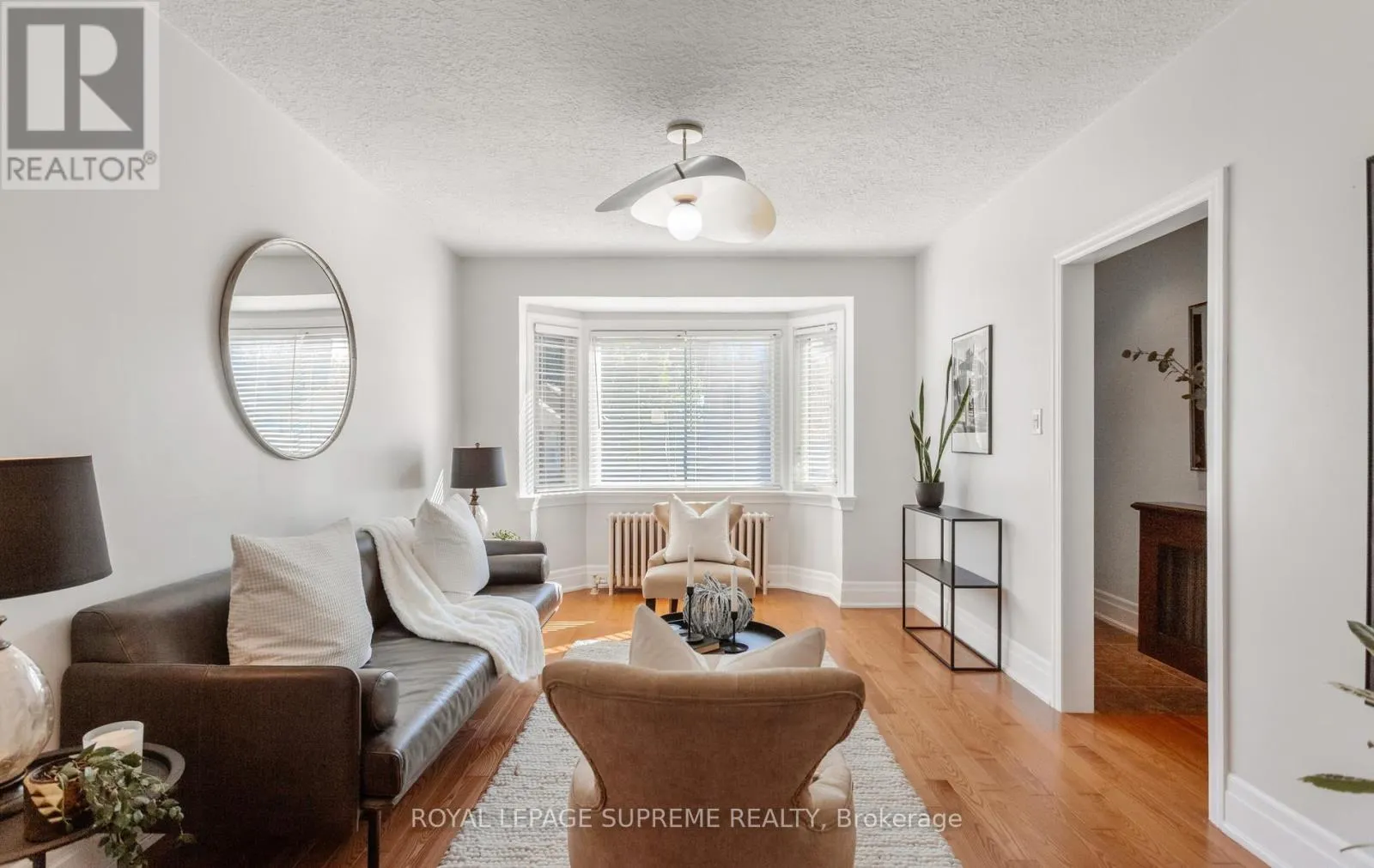 54 EAST DRIVE