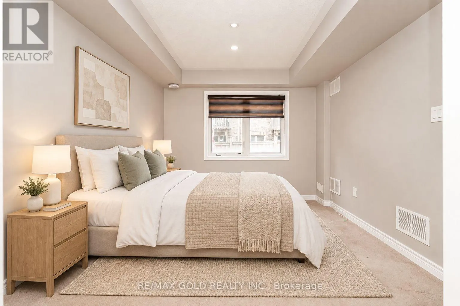 32 ROCKMAN CRESCENT