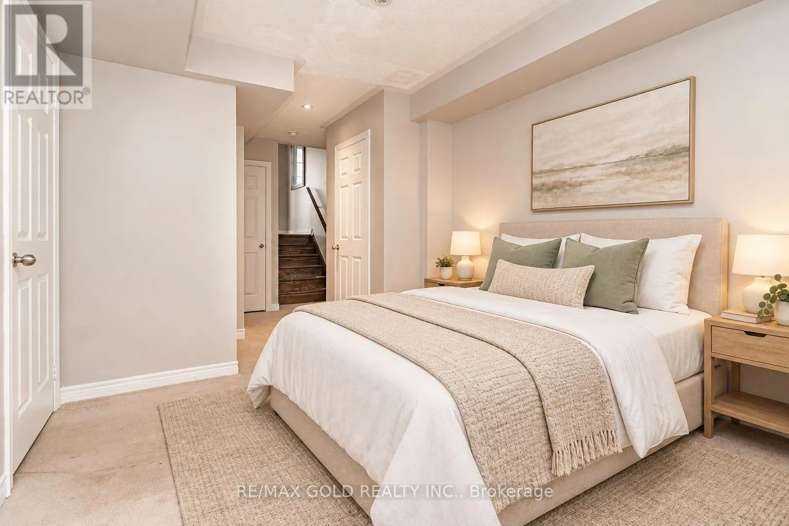 32 ROCKMAN CRESCENT