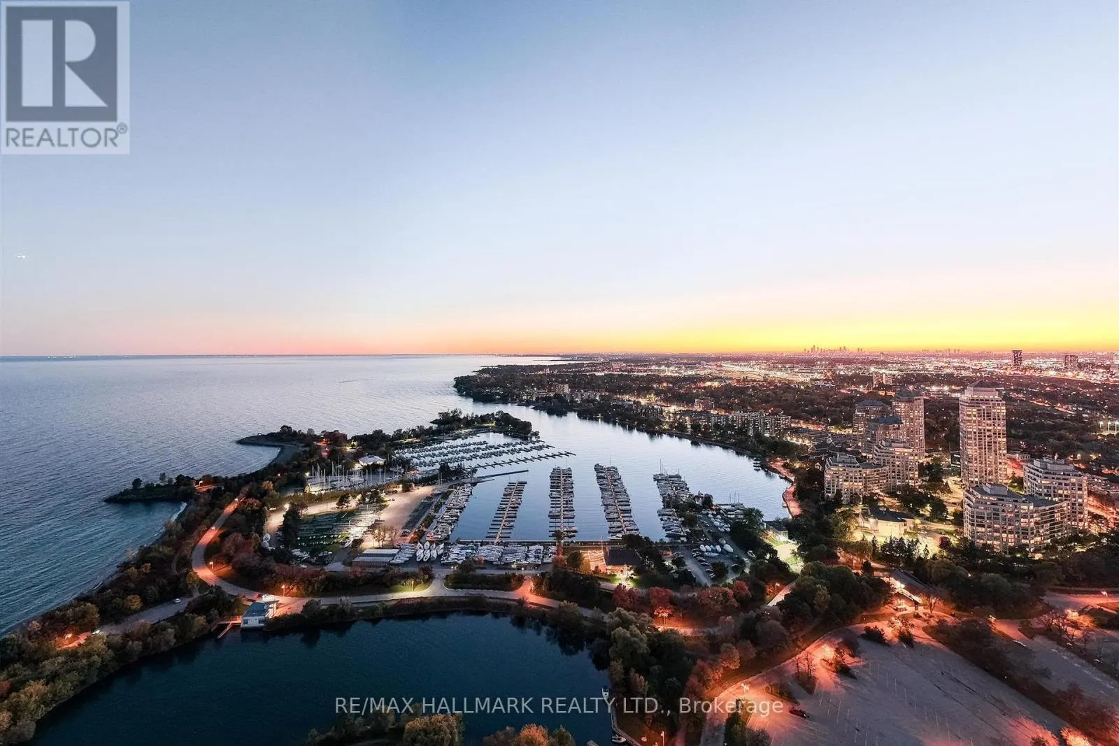 707 - 2267 LAKESHORE BOULEVARD W
