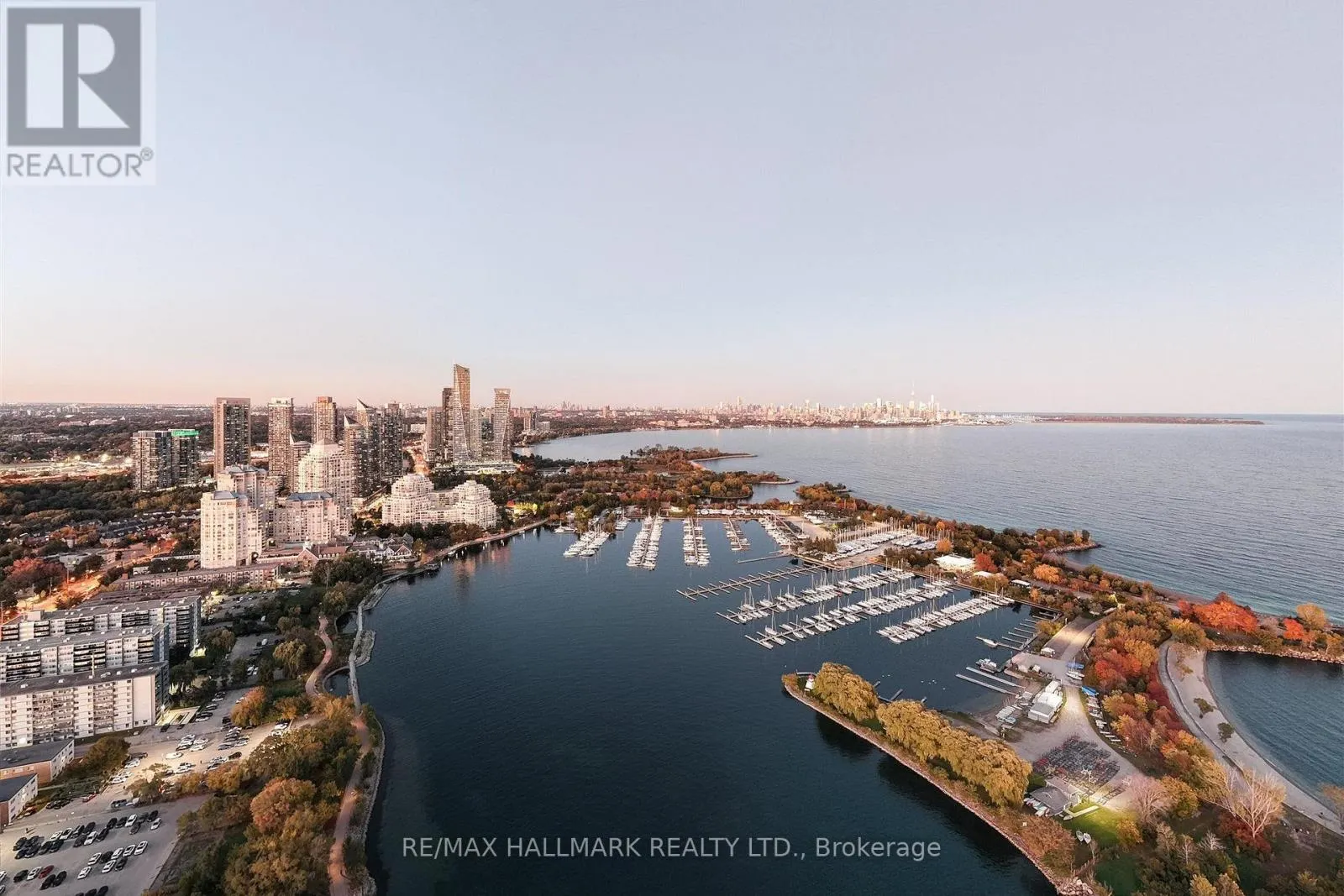 707 - 2267 LAKESHORE BOULEVARD W