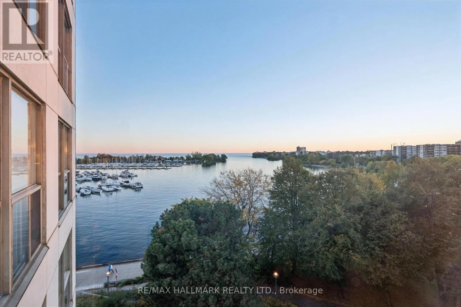 707 - 2267 LAKESHORE BOULEVARD W