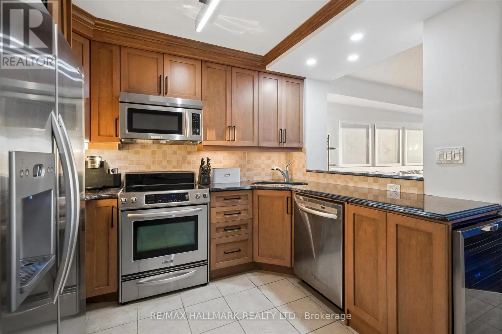 707 - 2267 LAKESHORE BOULEVARD W