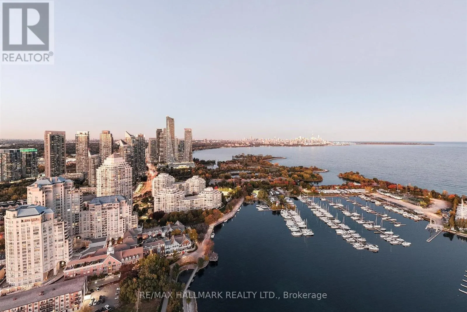 707 - 2267 LAKESHORE BOULEVARD W