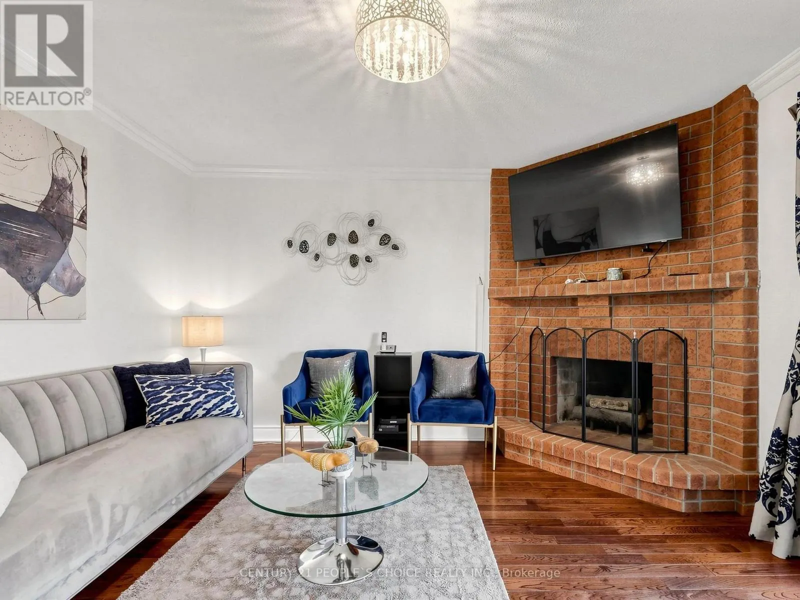 6318 CAMGREEN CIRCLE