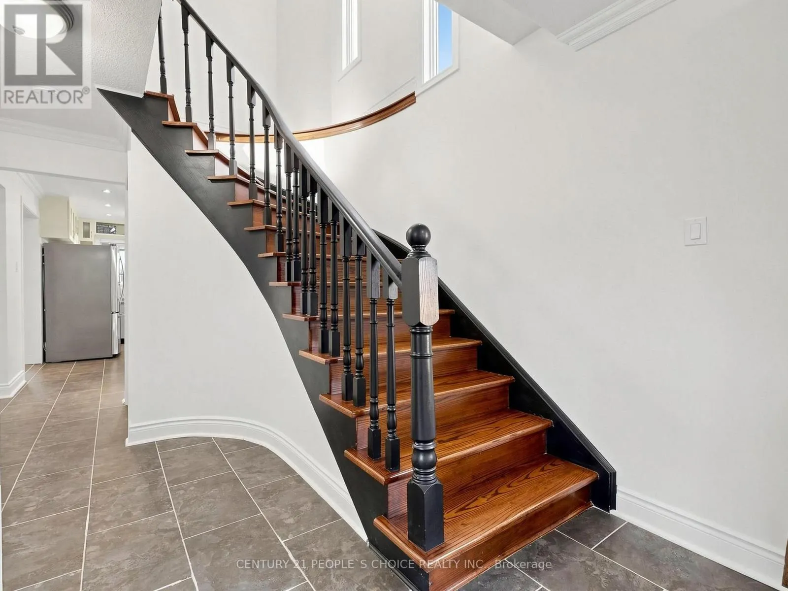 6318 CAMGREEN CIRCLE