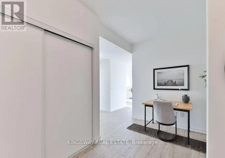 912 - 220 MISSINNIHE WAY