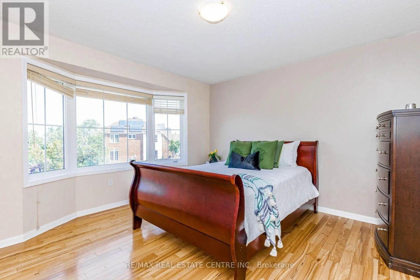 14 ALBORETO WAY
