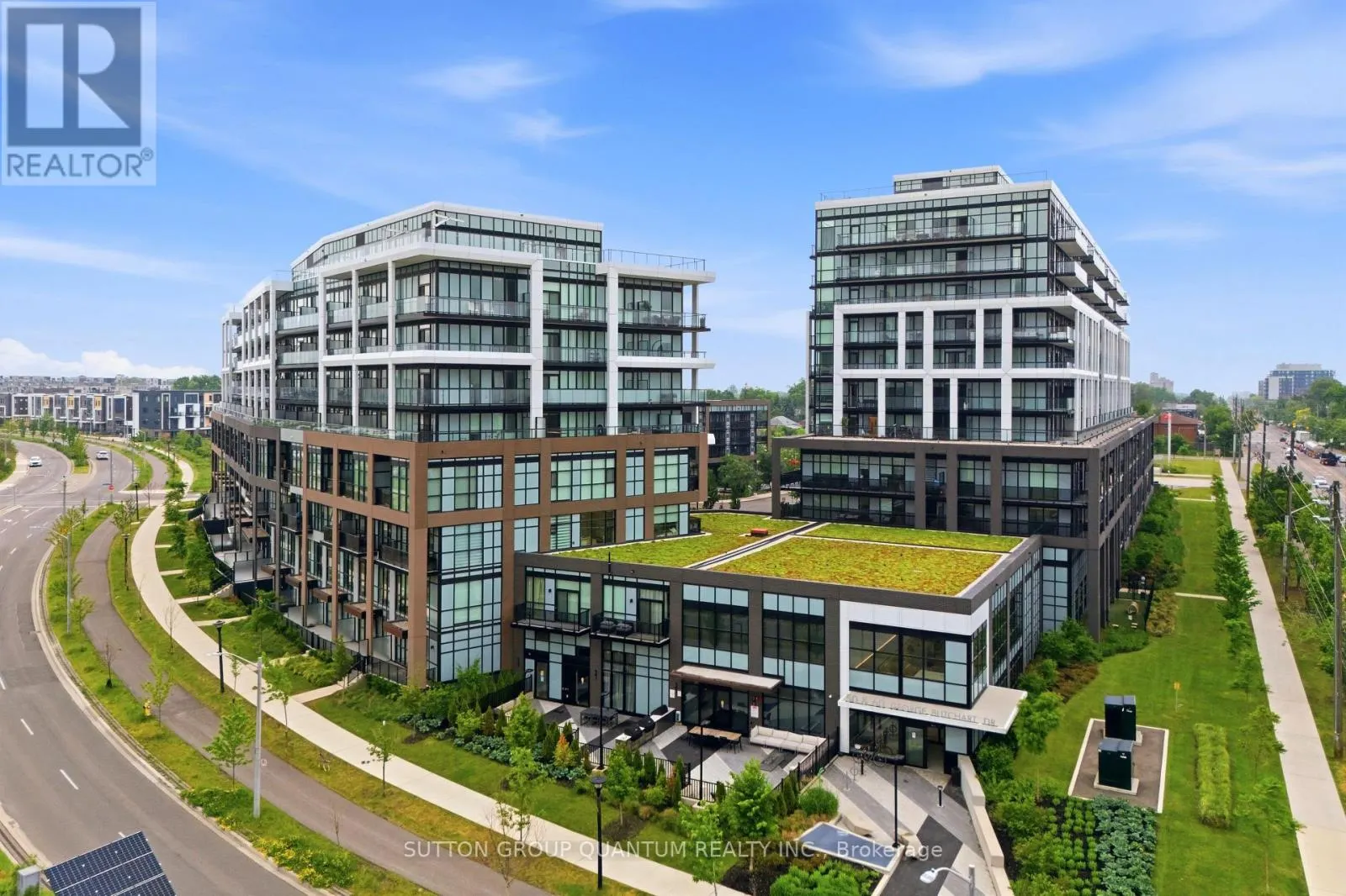 407 - 50 GEORGE BUTCHART DRIVE