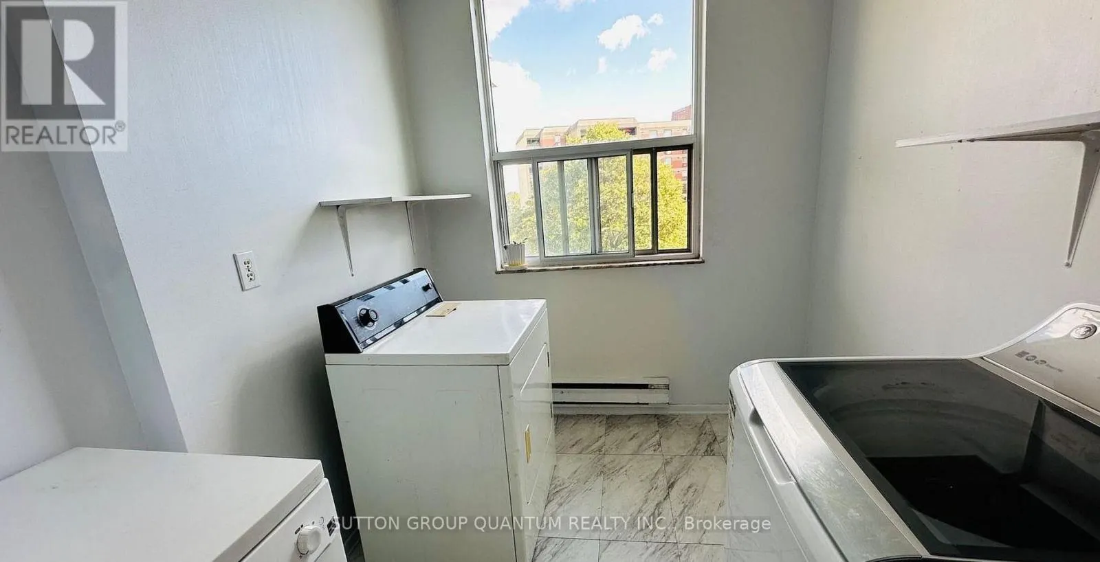 712 - 966 INVERHOUSE DRIVE