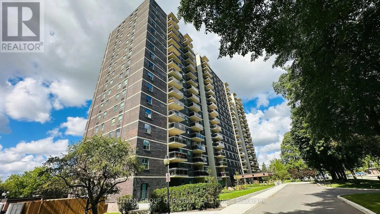 712 - 966 INVERHOUSE DRIVE