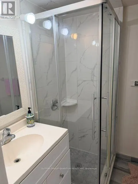 712 - 966 INVERHOUSE DRIVE