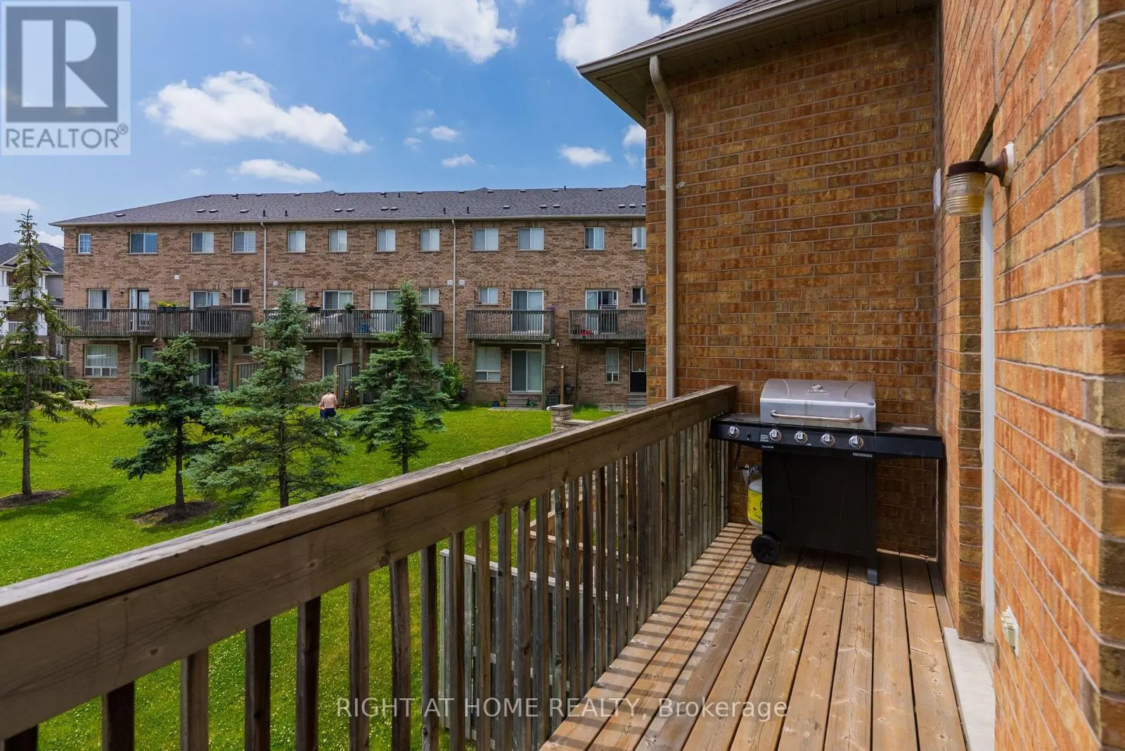 58 - 601 SHORELINE DRIVE