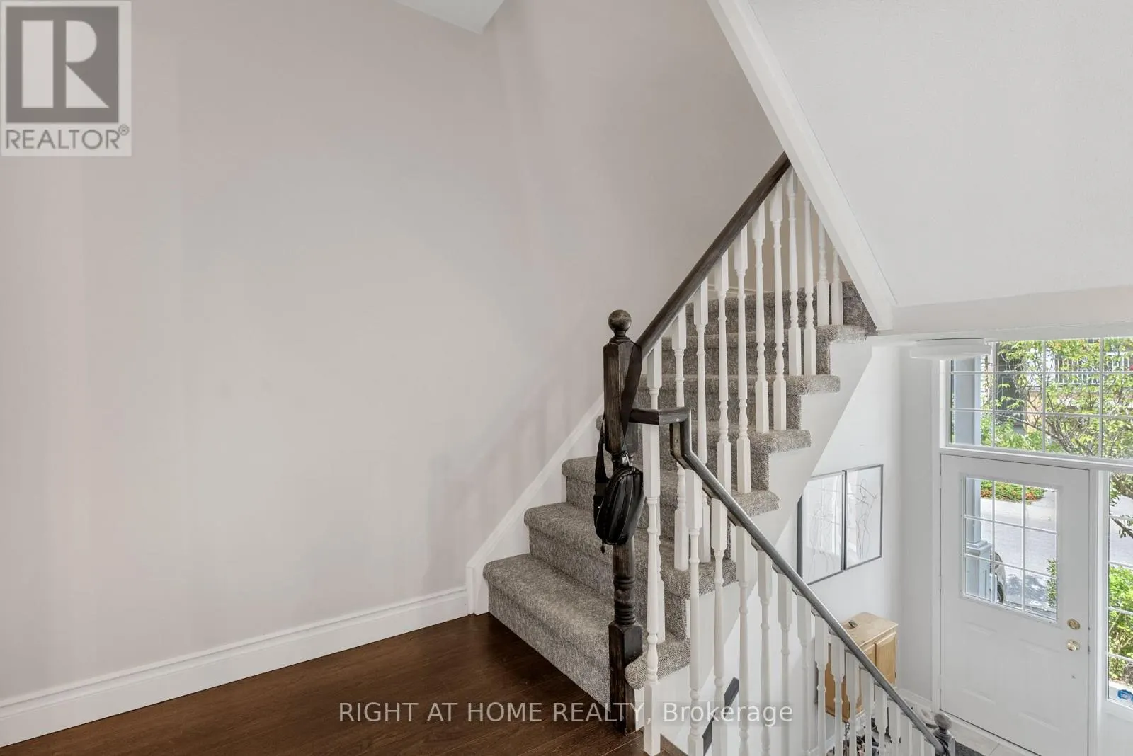 58 - 601 SHORELINE DRIVE