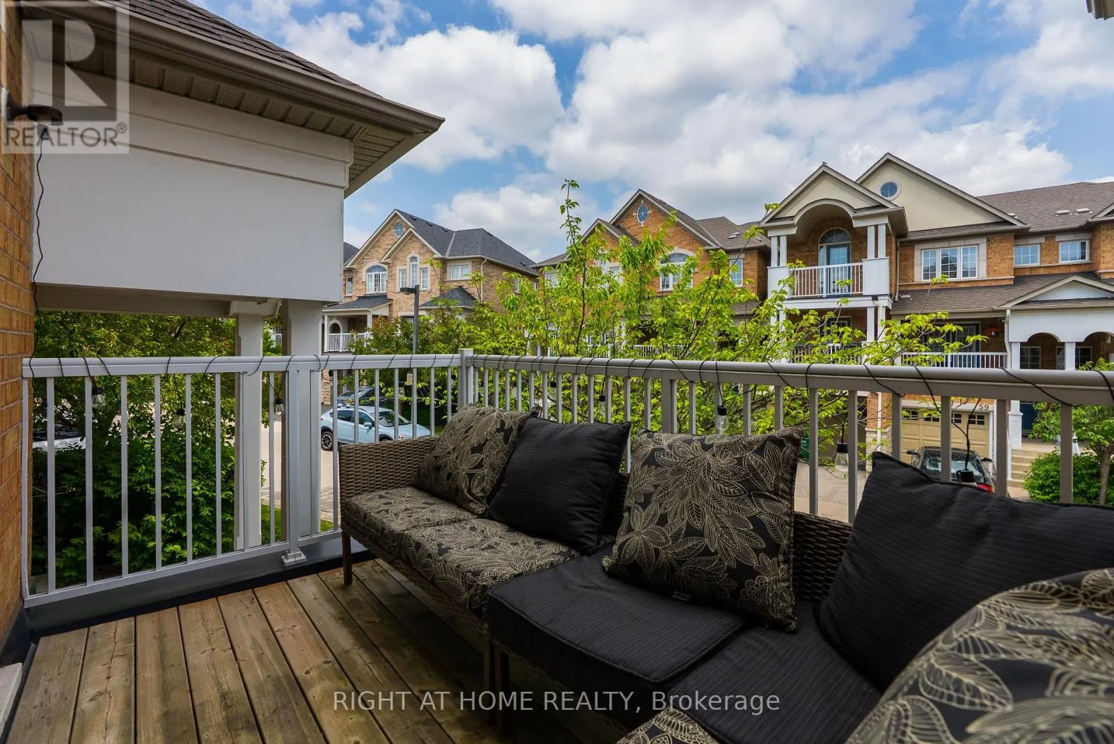 58 - 601 SHORELINE DRIVE
