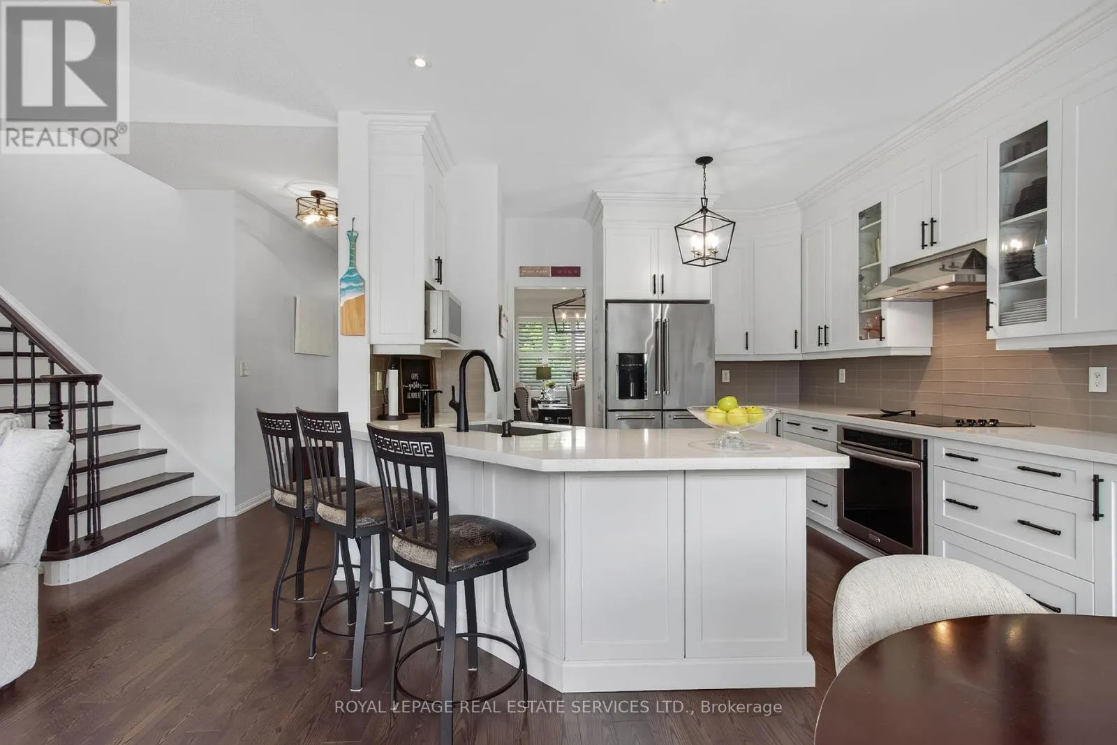 852 TRUDEAU DRIVE