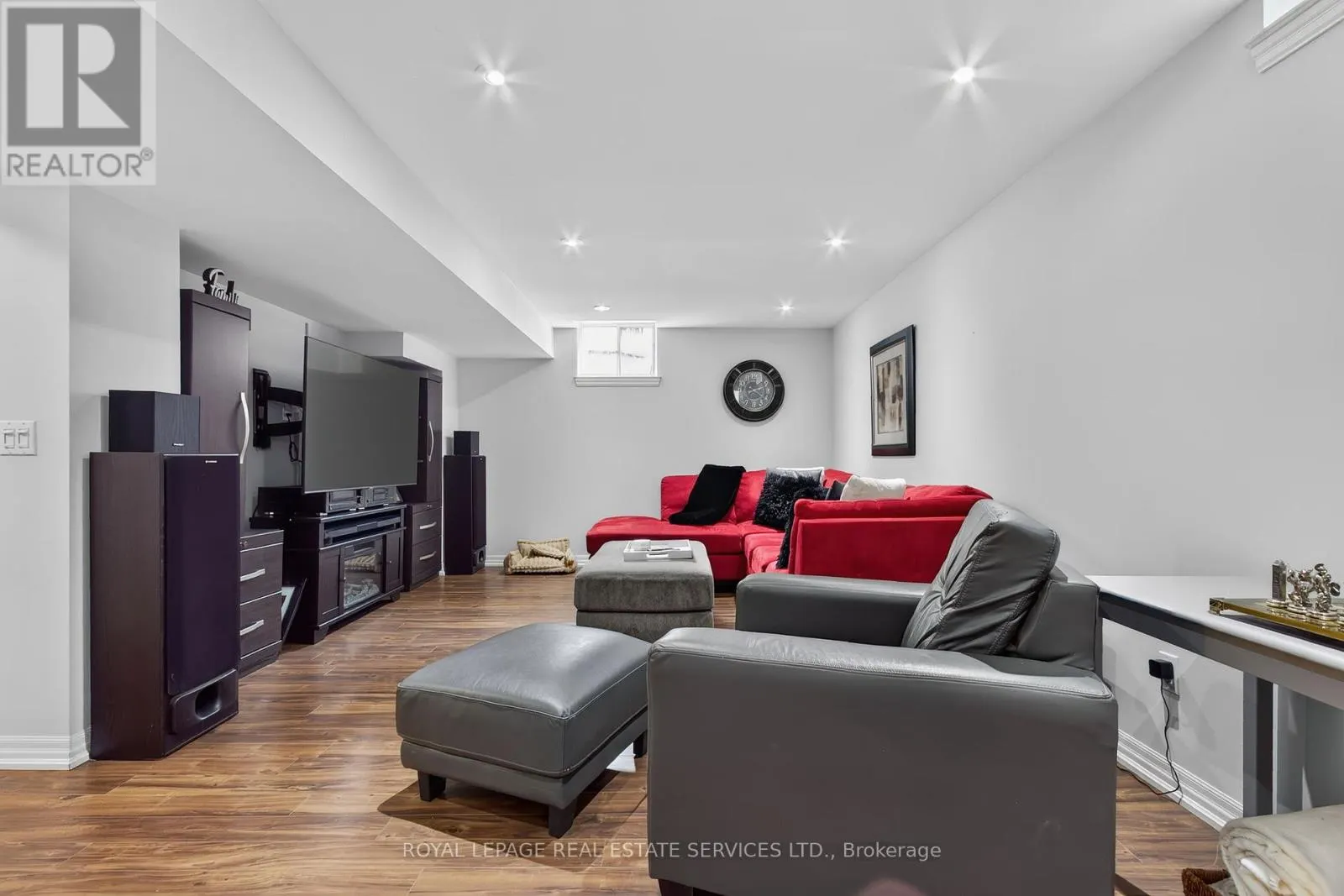 852 TRUDEAU DRIVE